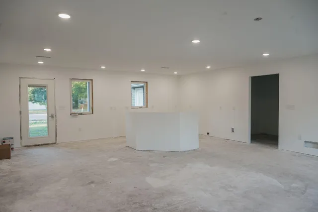 $389,900 | 131 Main Street East, Trimont, MN 56176