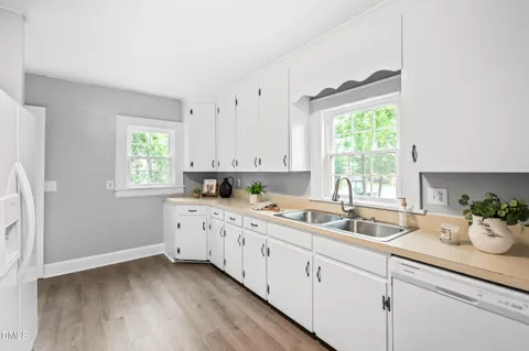 $299,900 | 303 North Church Street, Zebulon, NC 27597