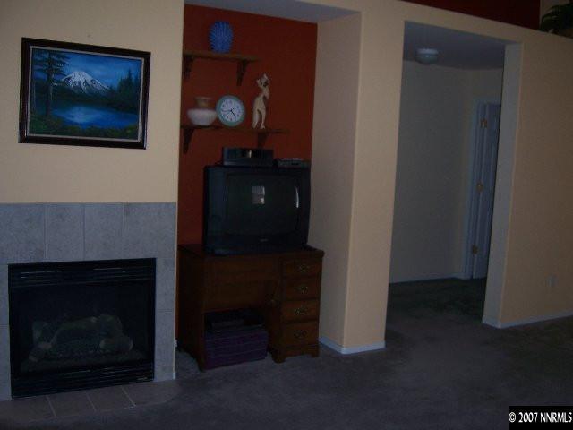 705 Fall Street Fernley, NV 89408 - Photo 3 of 4 Photo 3