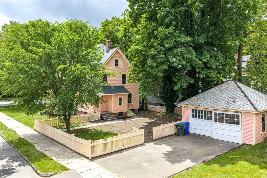 238 Sumner Avenue Springfield, MA 01108 - Photo 35 of 42