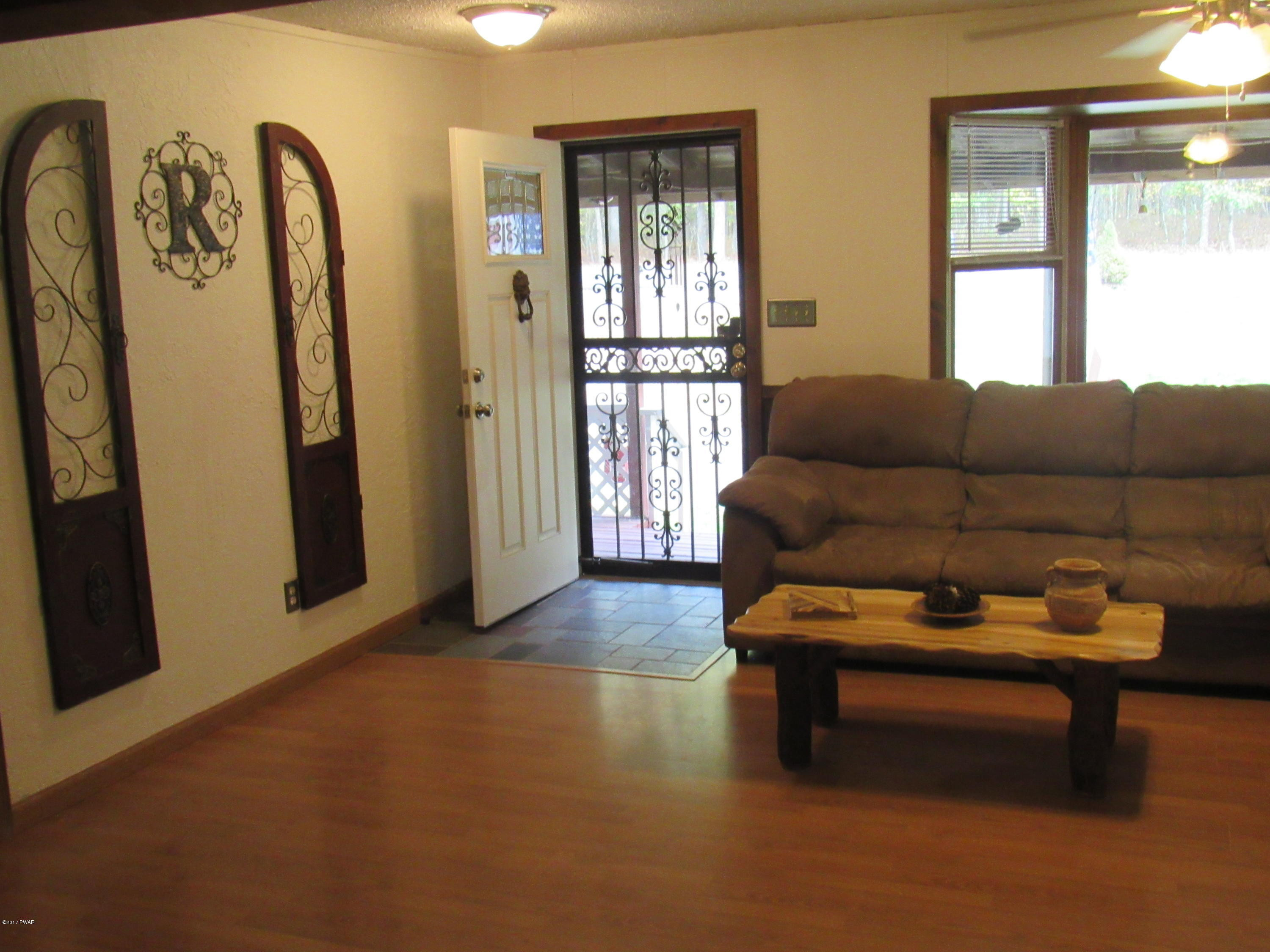 141 Blue Eddy Road Hawley, PA 18428 - Photo 9 of 76 Living Room