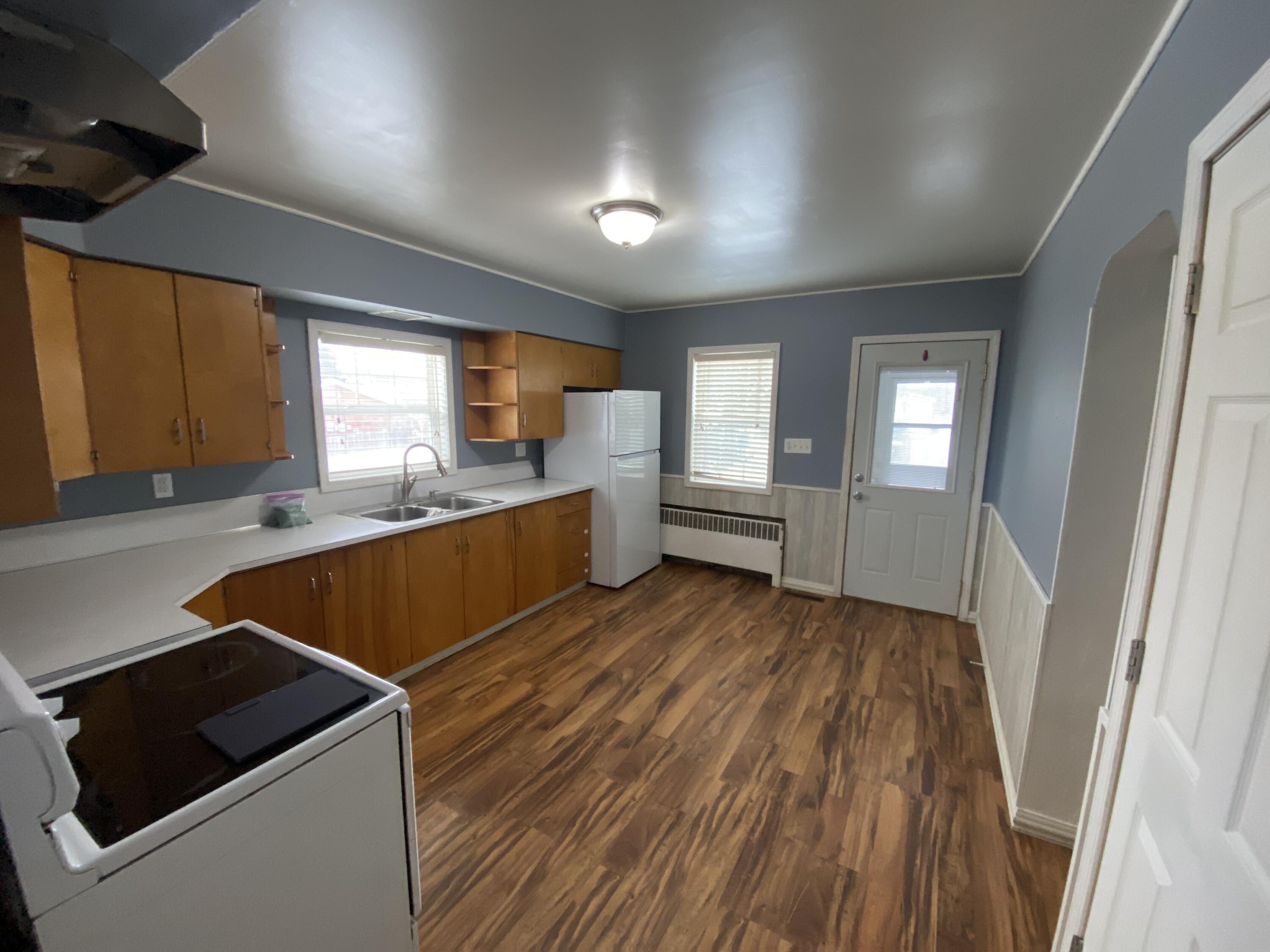 412 Long Coulee Road Holmen, WI 54636 - Photo 16 of 34 Kitchen 4