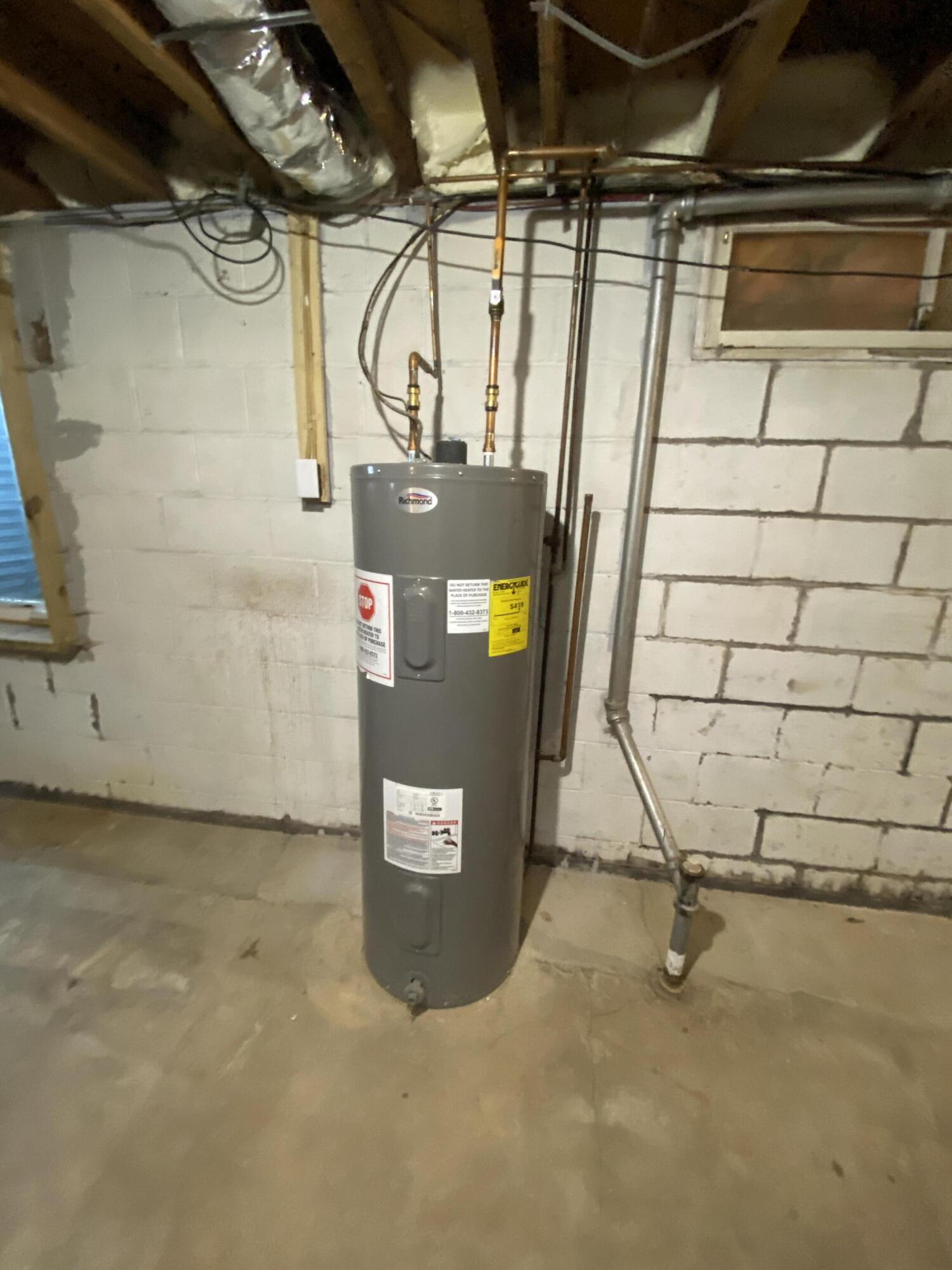 412 Long Coulee Road Holmen, WI 54636 - Photo 29 of 34 Lower wh