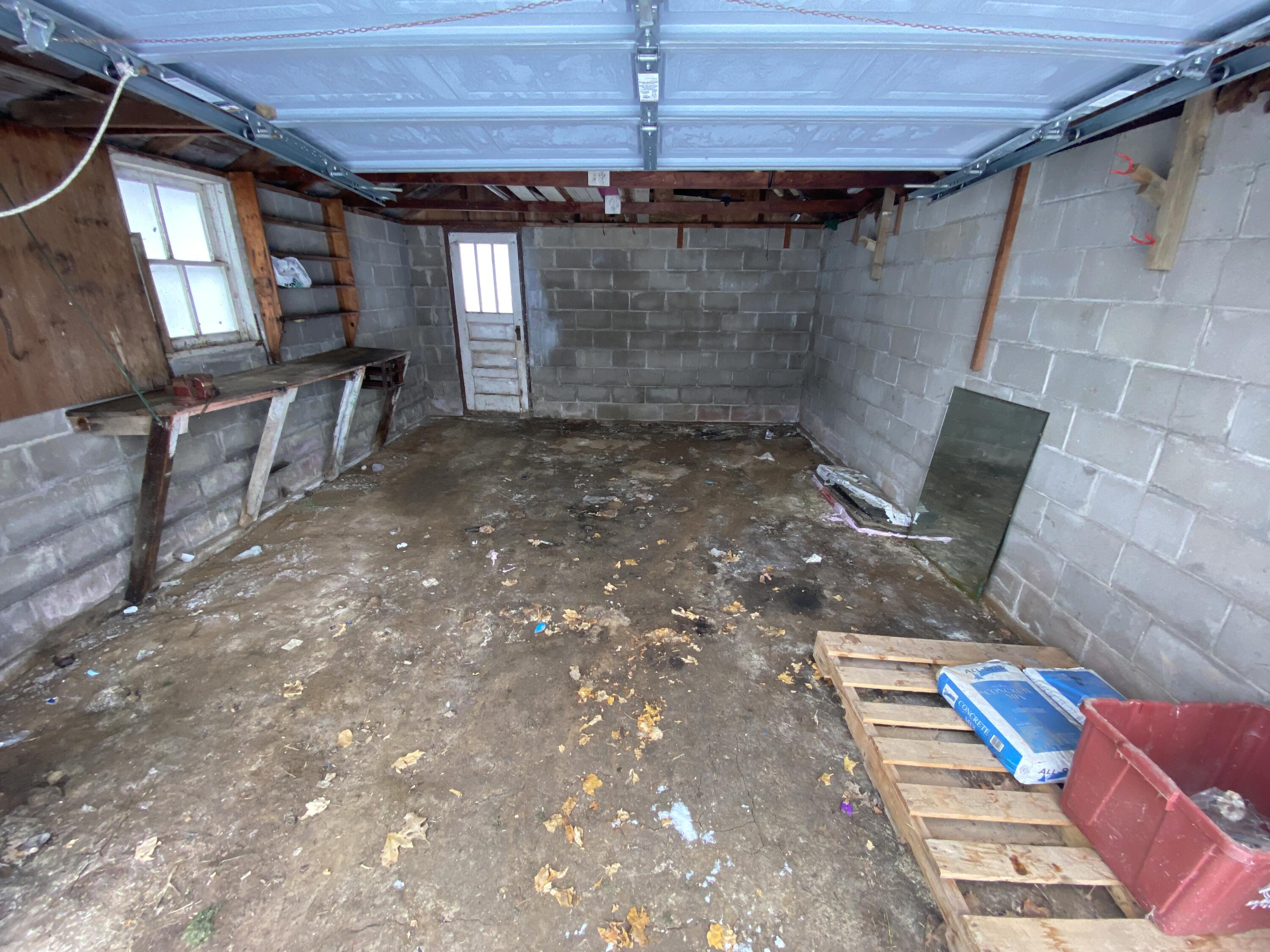 412 Long Coulee Road Holmen, WI 54636 - Photo 34 of 34 Inside of garage