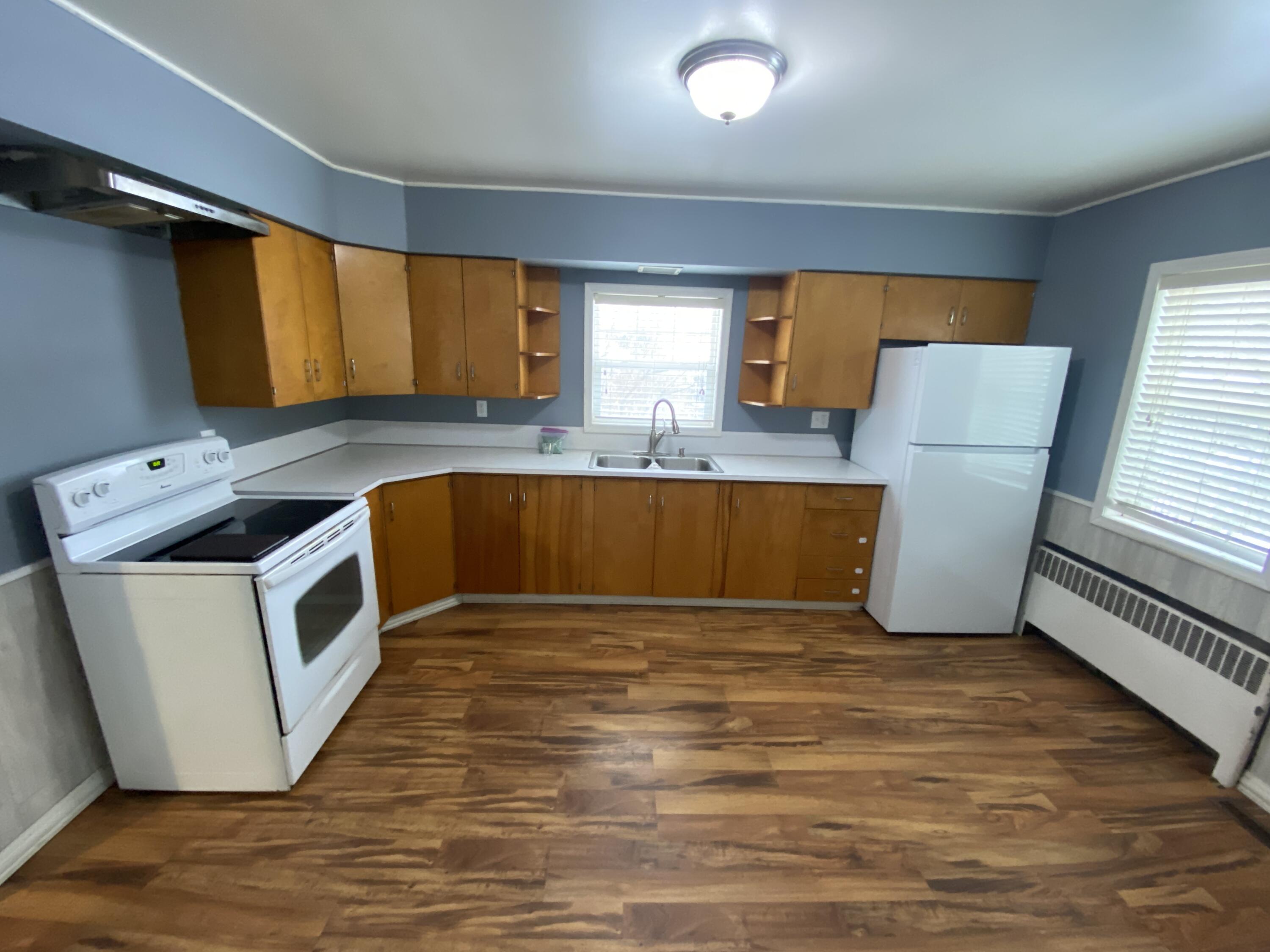 412 Long Coulee Road Holmen, WI 54636 - Photo 7 of 34 Kitchen 2