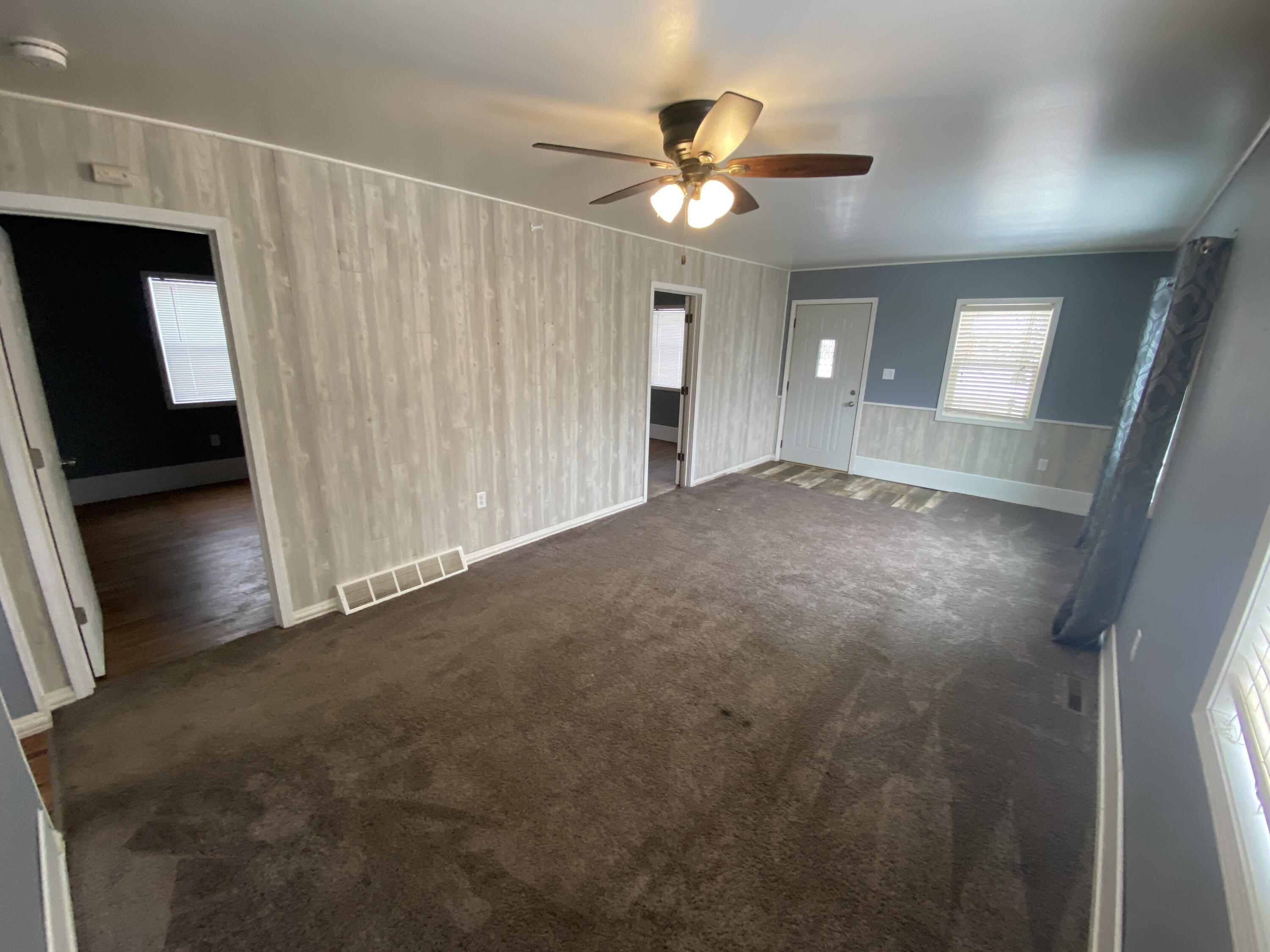 412 Long Coulee Road Holmen, WI 54636 - Photo 10 of 34 Living area 2