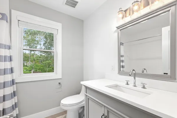 $35,000 | Undisclosed Address, East Hampton, NY 11937
