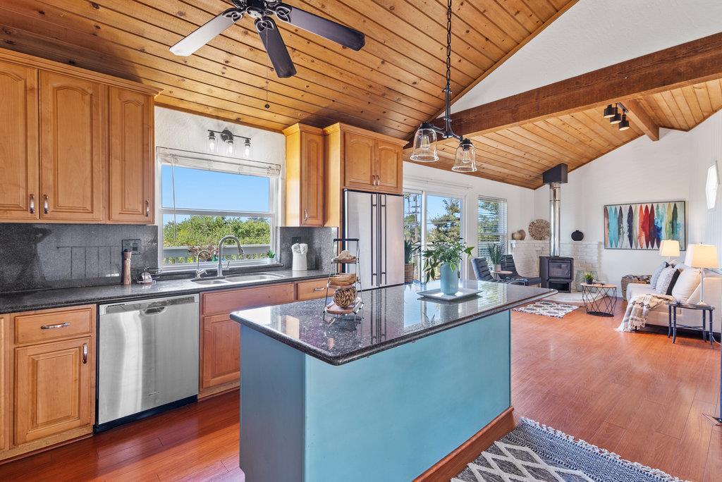 399 Sea Ridge Road, Unit C Seacliff, CA 95003 - Photo 13 of 50 Gallery Image 13