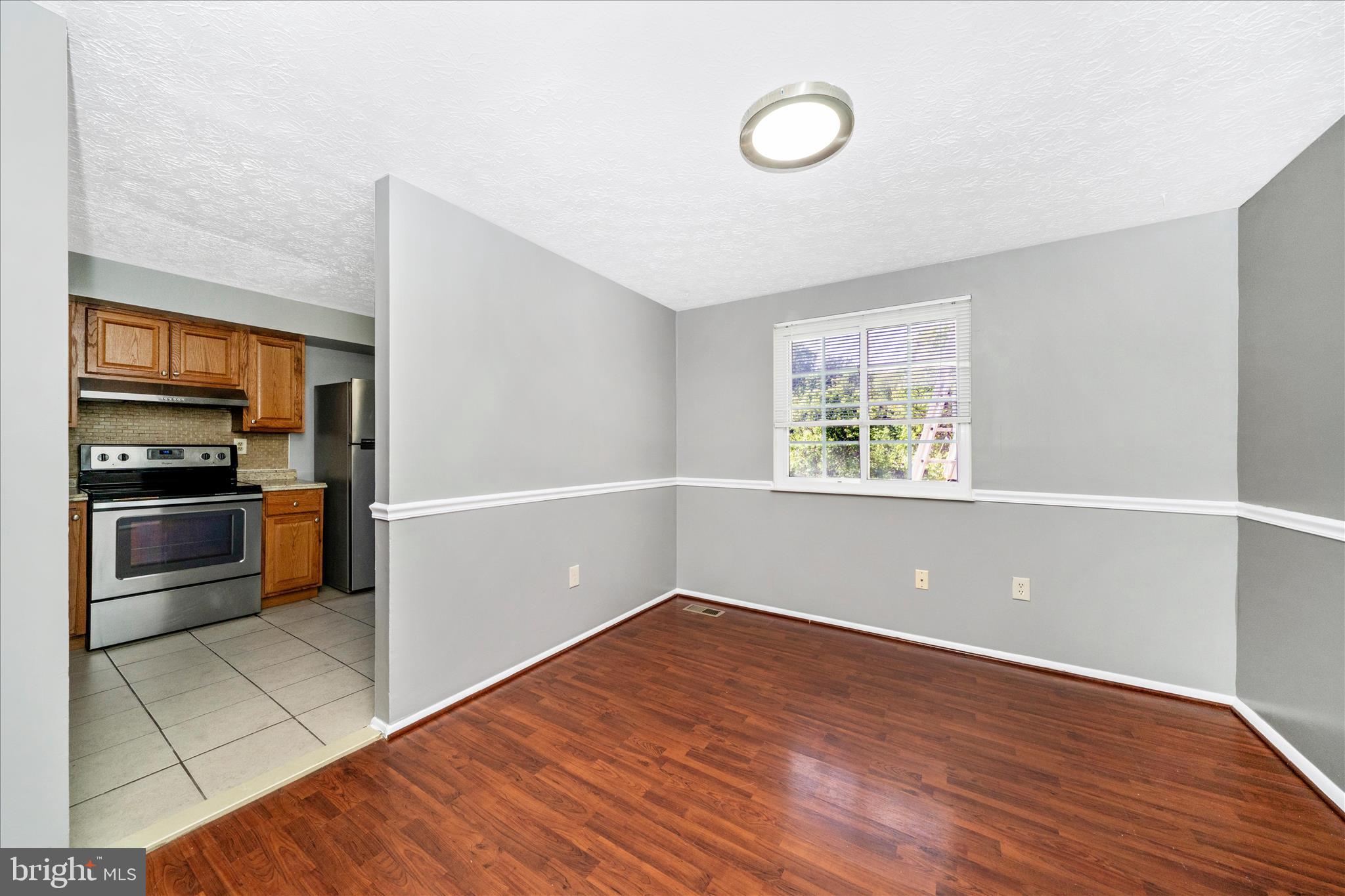 3749 Castle Terrace, Unit 12114 Silver Spring, MD 20904 - Photo 11 of 51 Dining Area