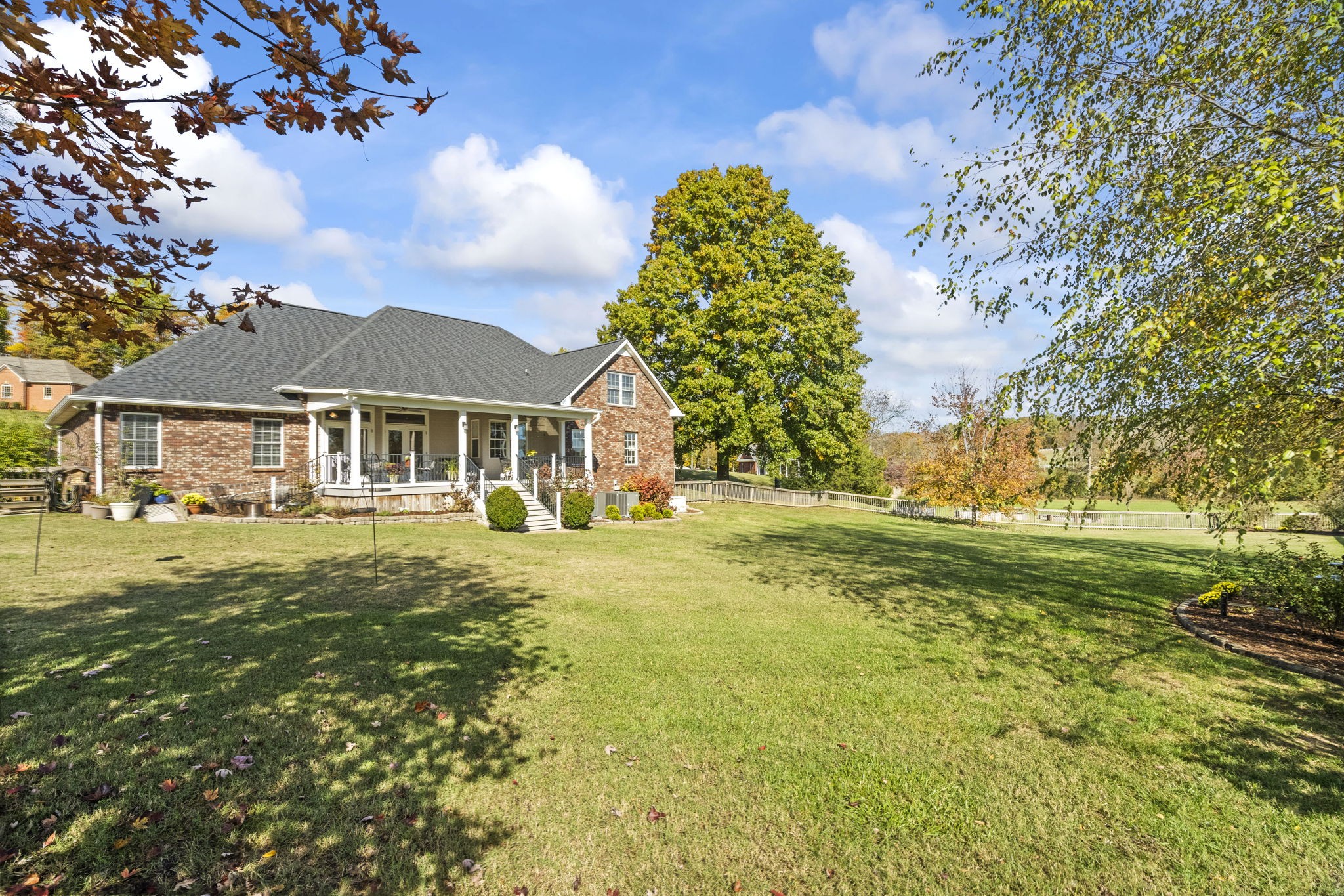 2003 Tammy Drive Springfield, TN 37172 - Photo 12 of 69 a front view of a house with a garden