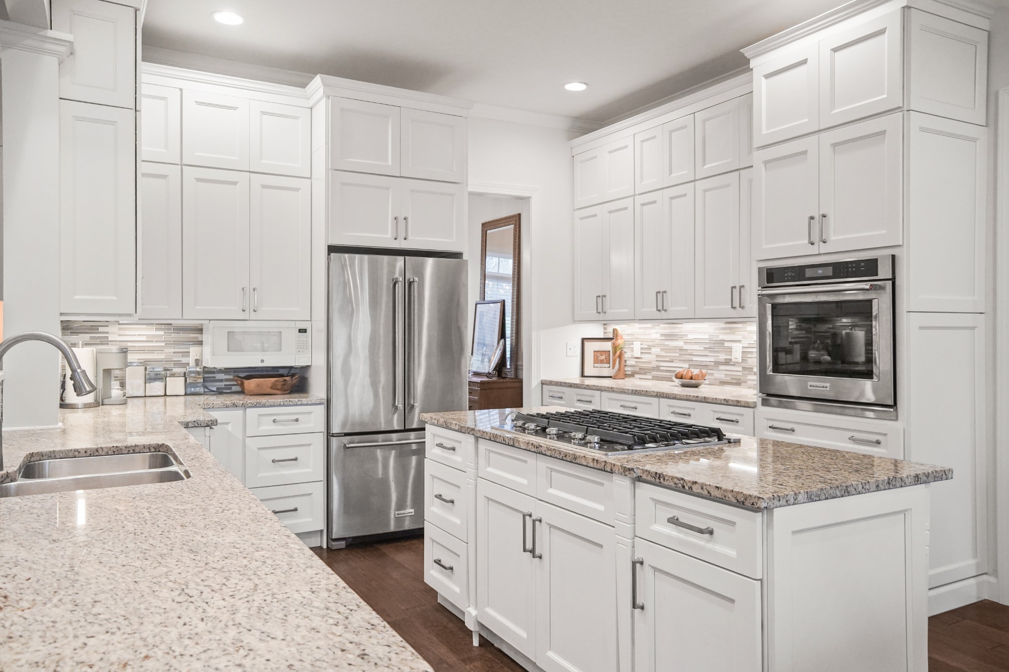 2003 Tammy Drive Springfield, TN 37172 - Photo 38 of 69 a kitchen with granite countertop a refrigerator stove and sink