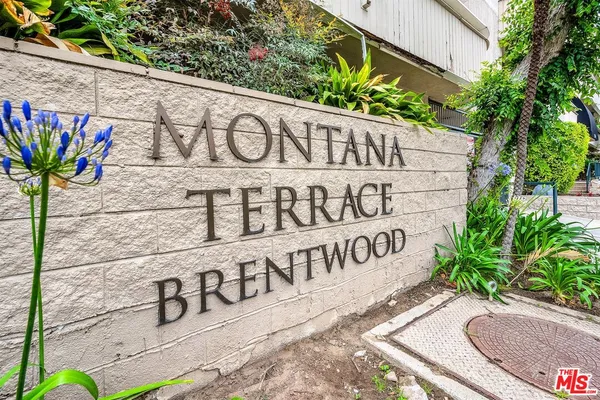 $590,000 | 11645 Montana Avenue, Unit 216, Los Angeles, CA 90049