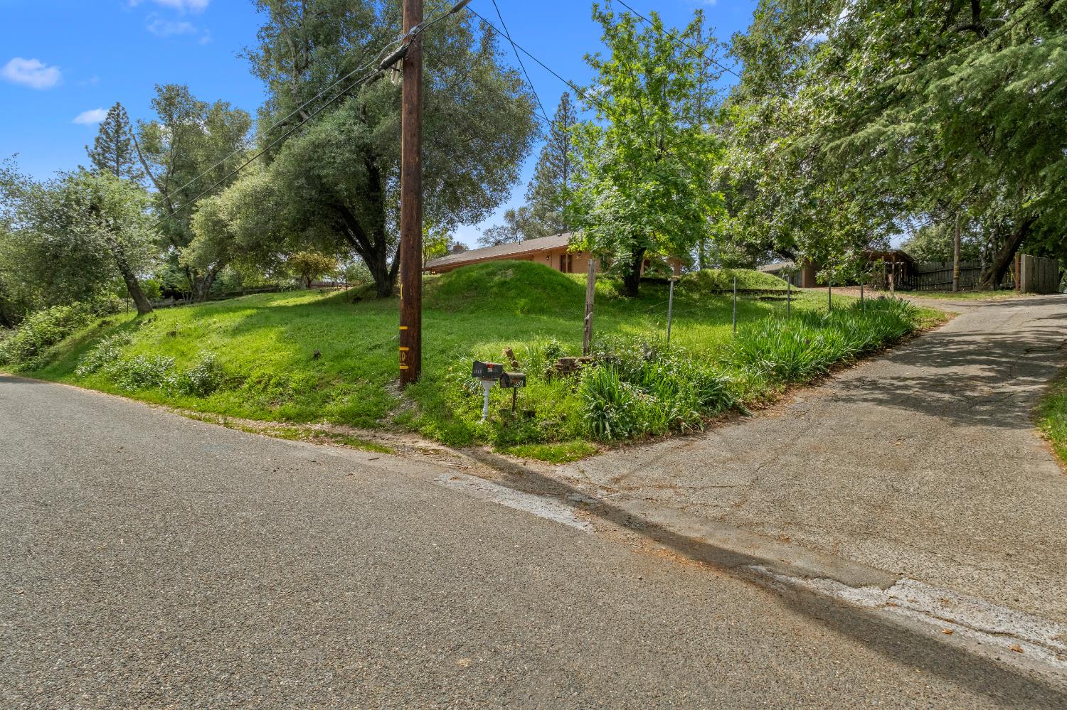 4612 South Point Road Diamond Springs, CA 95619 - Photo 66 of 68