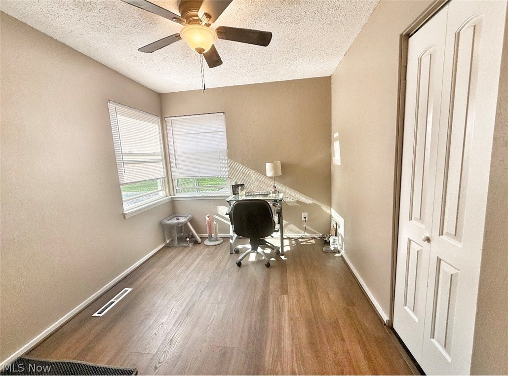 4887 Marigold Road Mentor, OH 44060 - Photo 13 of 16