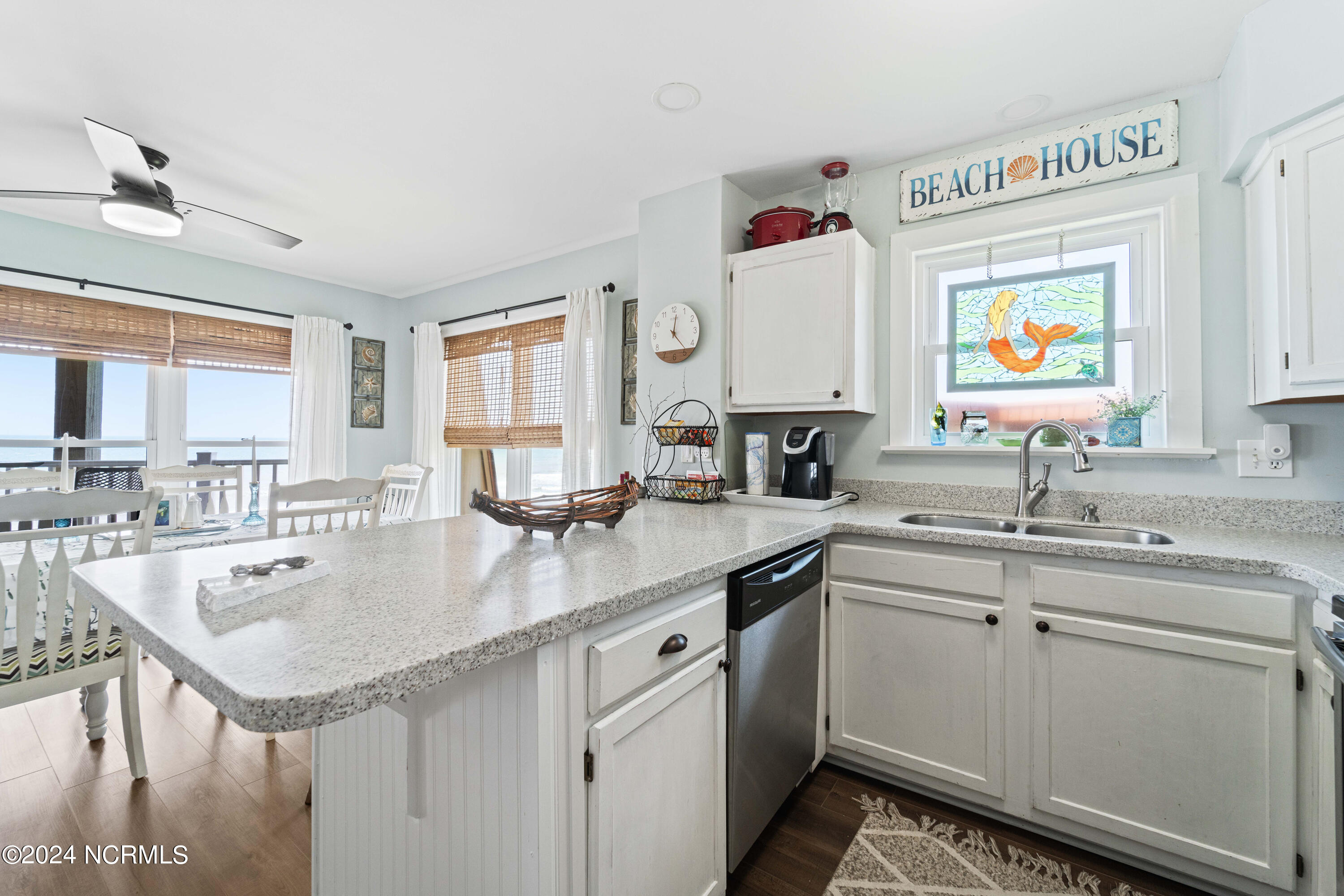 1840 New River Inlet Road, Unit 2311B North Topsail Beach, NC 28460 - Photo 19 of 69 DSC07576