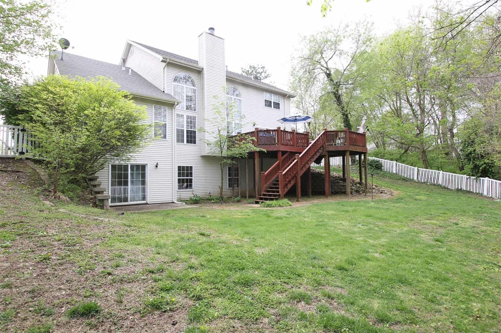 1728 Seminole Lane Godfrey, IL 62035 - Photo 3 of 23