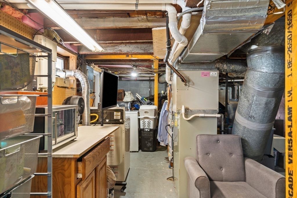 11 Cogswell Road North Reading, MA 01864 - Photo 29 of 29 a utility room with dryer and washer