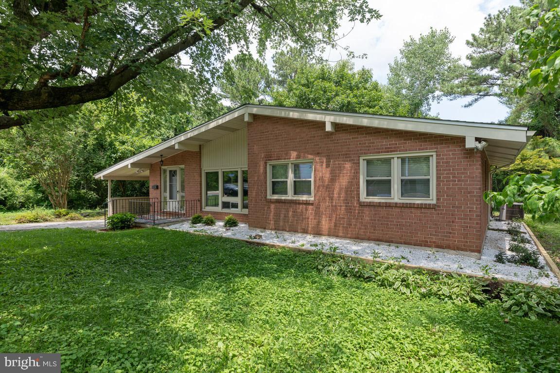 804 Cromwell Bridge Road Towson, MD 21286 - Photo 2 of 34