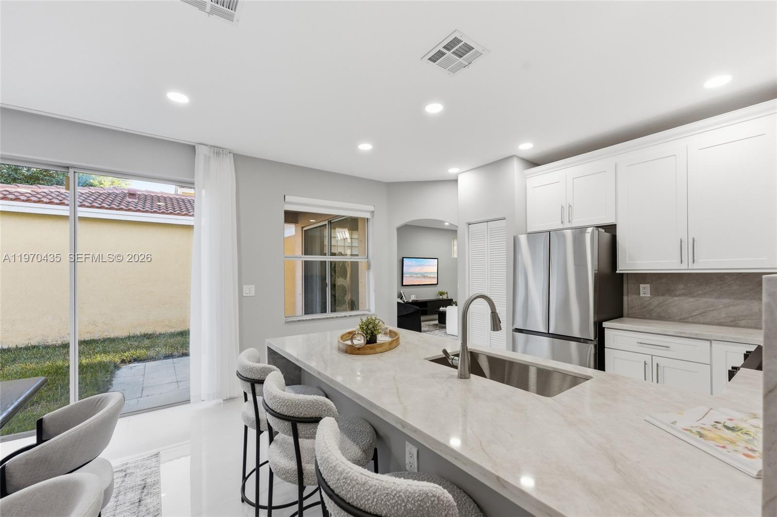 4055 Fern Forest Road Cooper City, FL 33026 - Photo 16 of 40