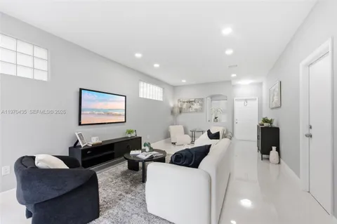 $599,990 | 4055 Fern Forest Road, Cooper City, FL 33026