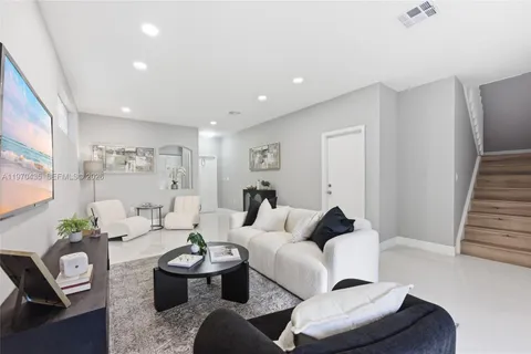 $599,990 | 4055 Fern Forest Road, Cooper City, FL 33026