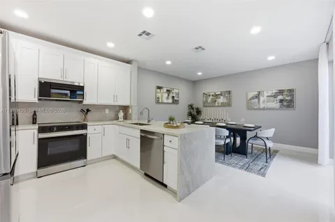 $599,990 | 4055 Fern Forest Road, Cooper City, FL 33026