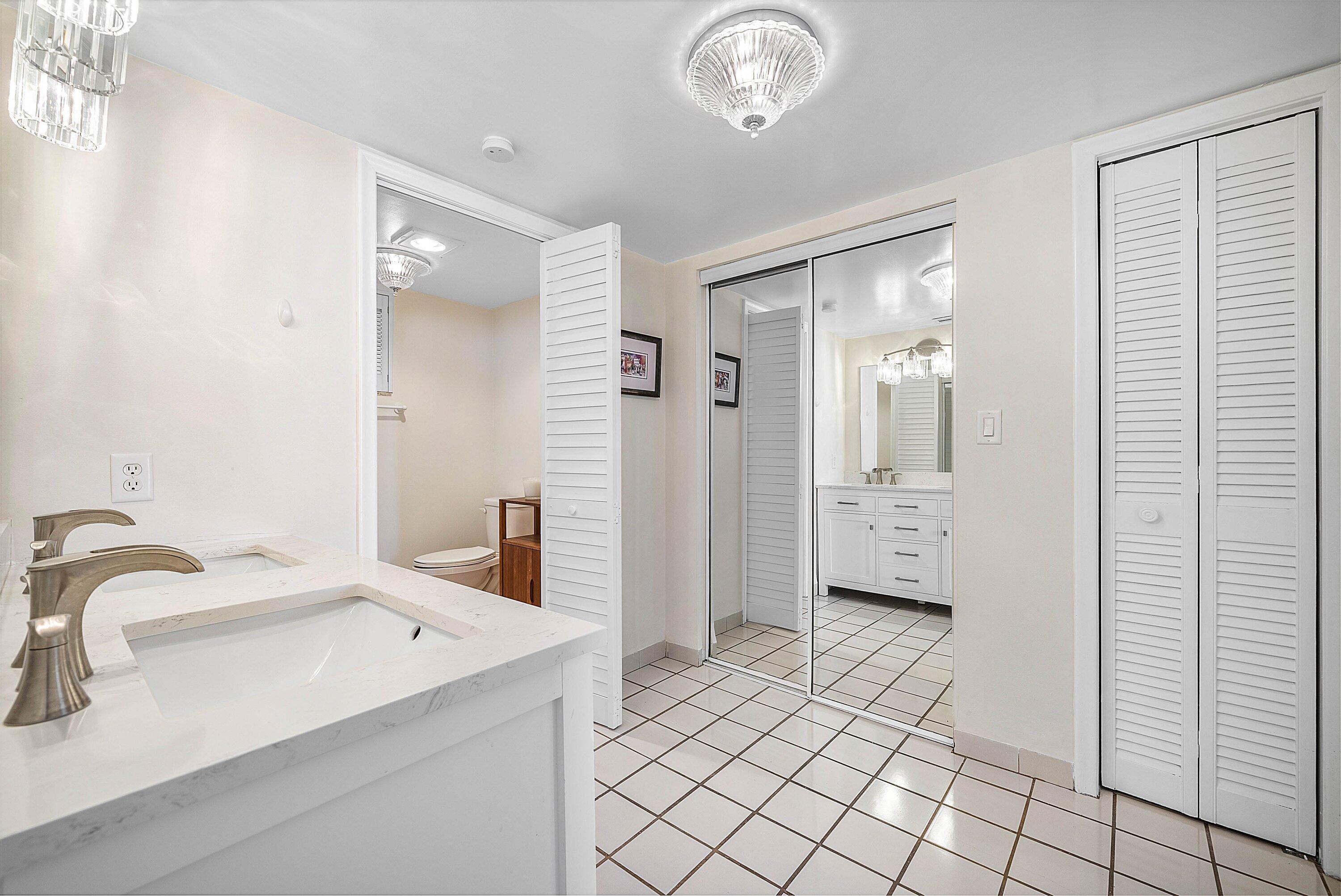 3951 North Ocean Boulevard, Unit 302 Delray Beach, FL 33483 - Photo 14 of 48 019-3951NorthOceanBoulevard-302-DelrayBe