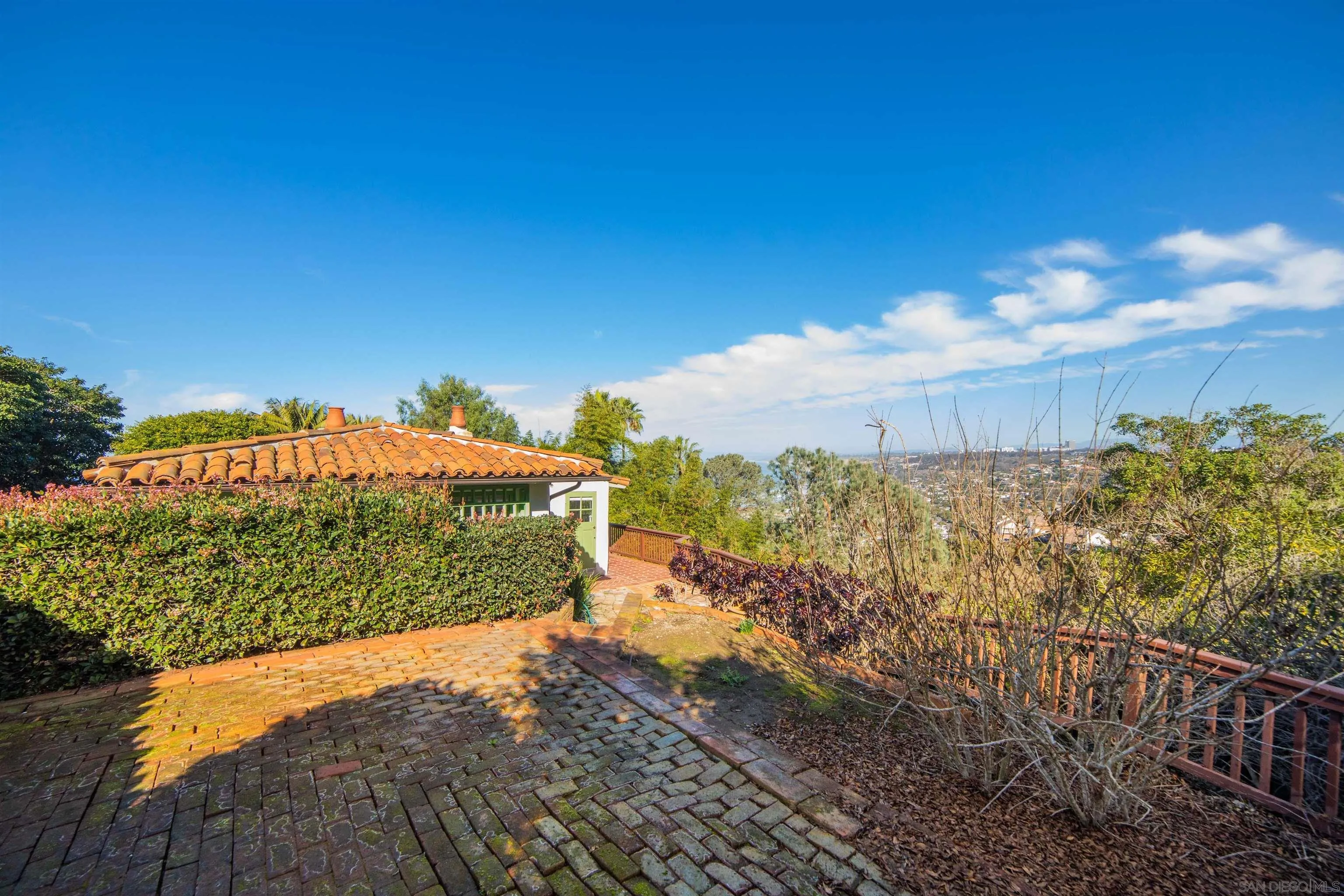 7477 Hillside Drive La Jolla, CA 92037 - Photo 20 of 25 a view of a pathway with a yard
