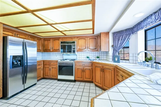 $488,000 | 1057 Terrace Drive, Bullhead City, AZ 86442