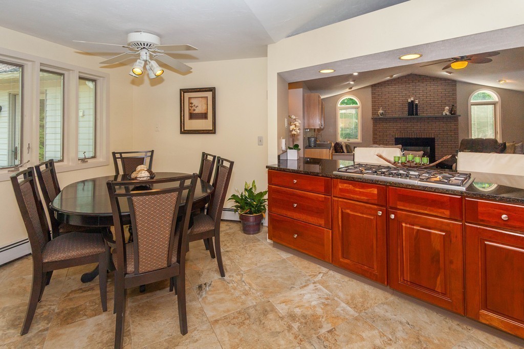 63 R Great Neck Road Wareham, MA 02538 - Photo 8 of 29 Gallery Image 8