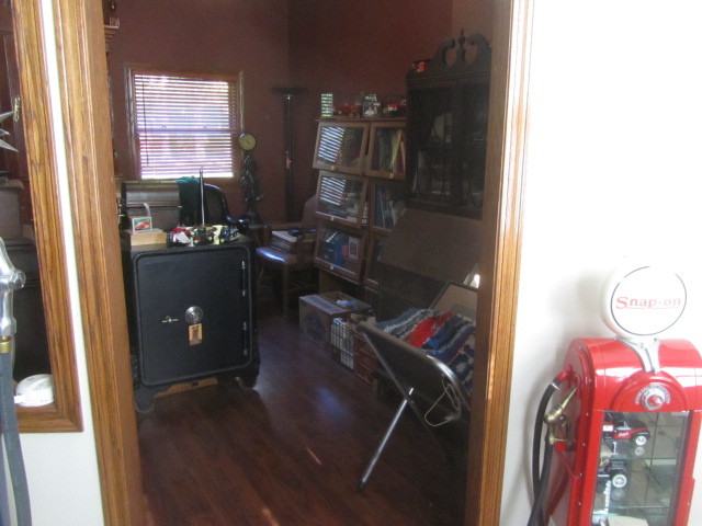 1612 Main Street Spring Grove, IL 60081 - Photo 18 of 46