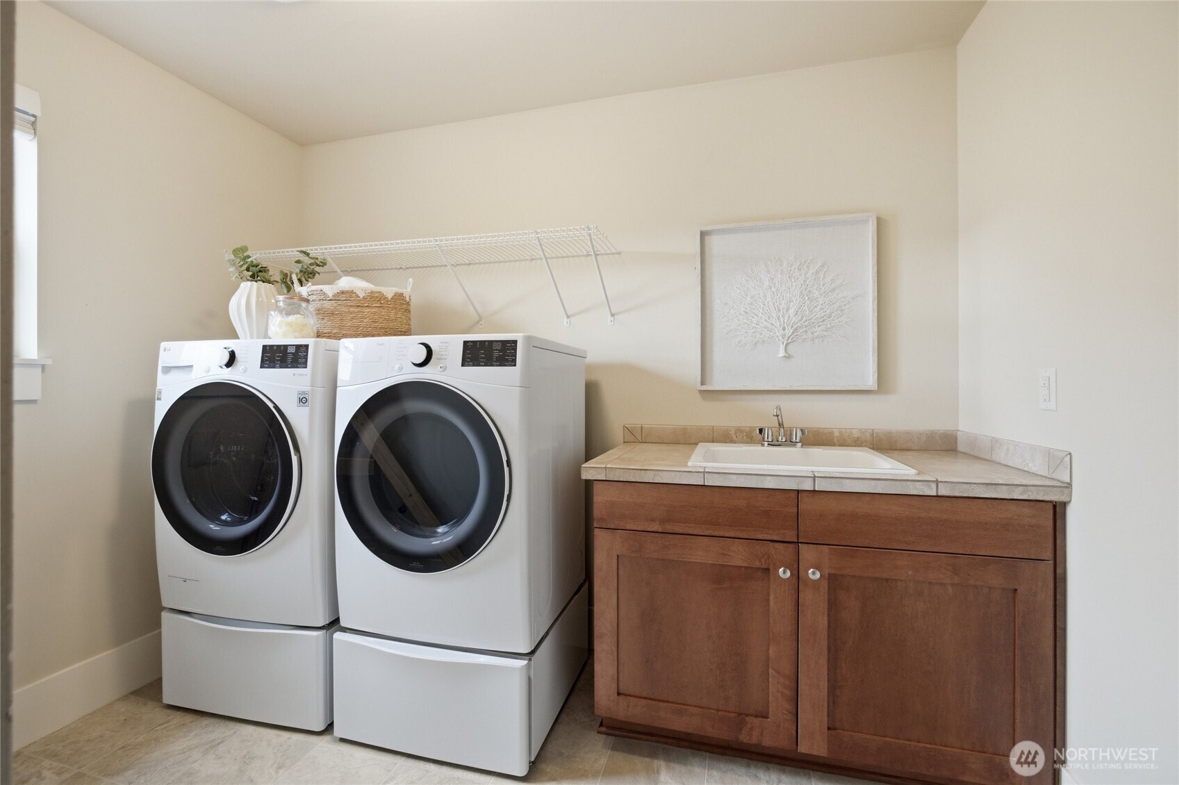 5236 Northeast 11th Court Renton, WA 98059 - Photo 32 of 39