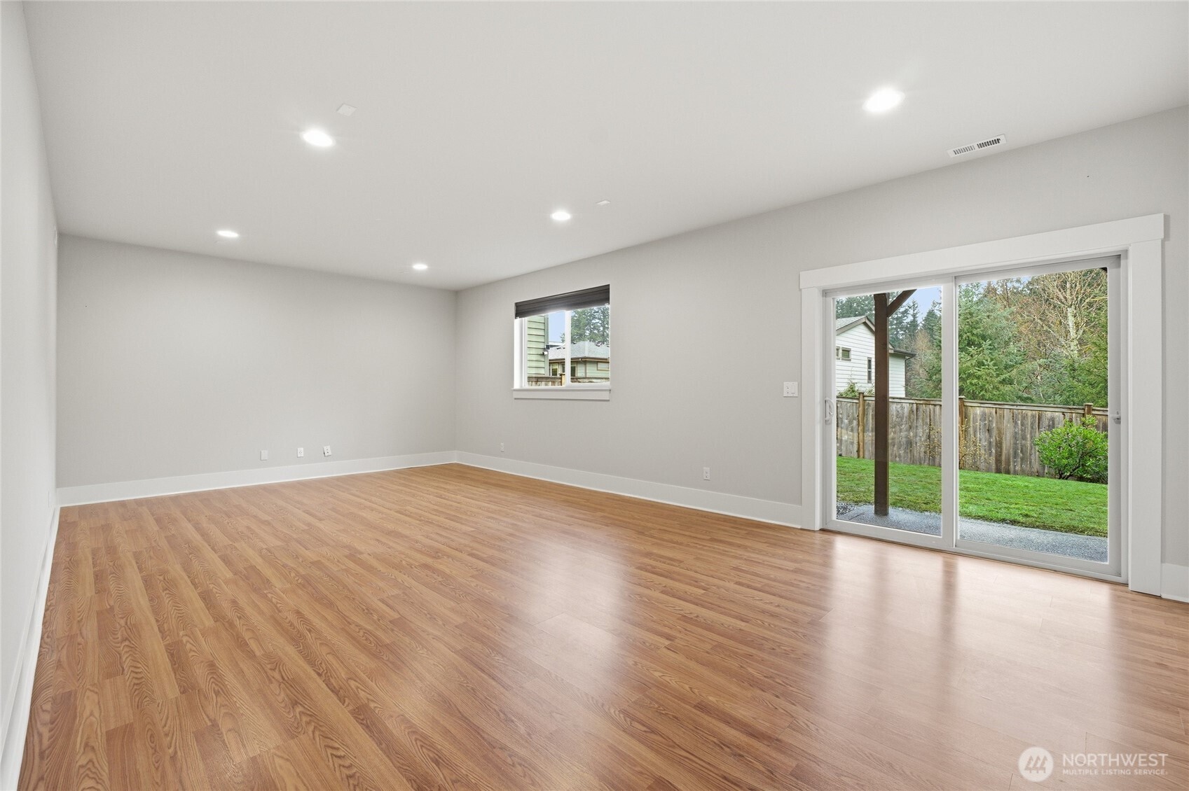 5236 Northeast 11th Court Renton, WA 98059 - Photo 34 of 39