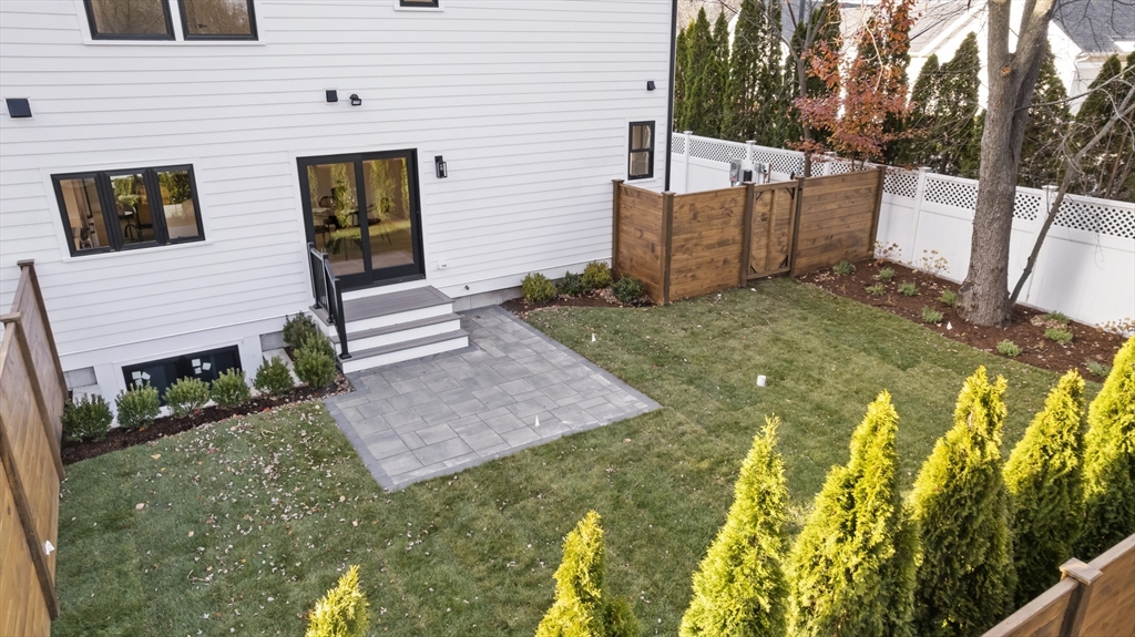 10 Webber Avenue, Unit 3C Bedford, MA 01730 - Photo 25 of 35