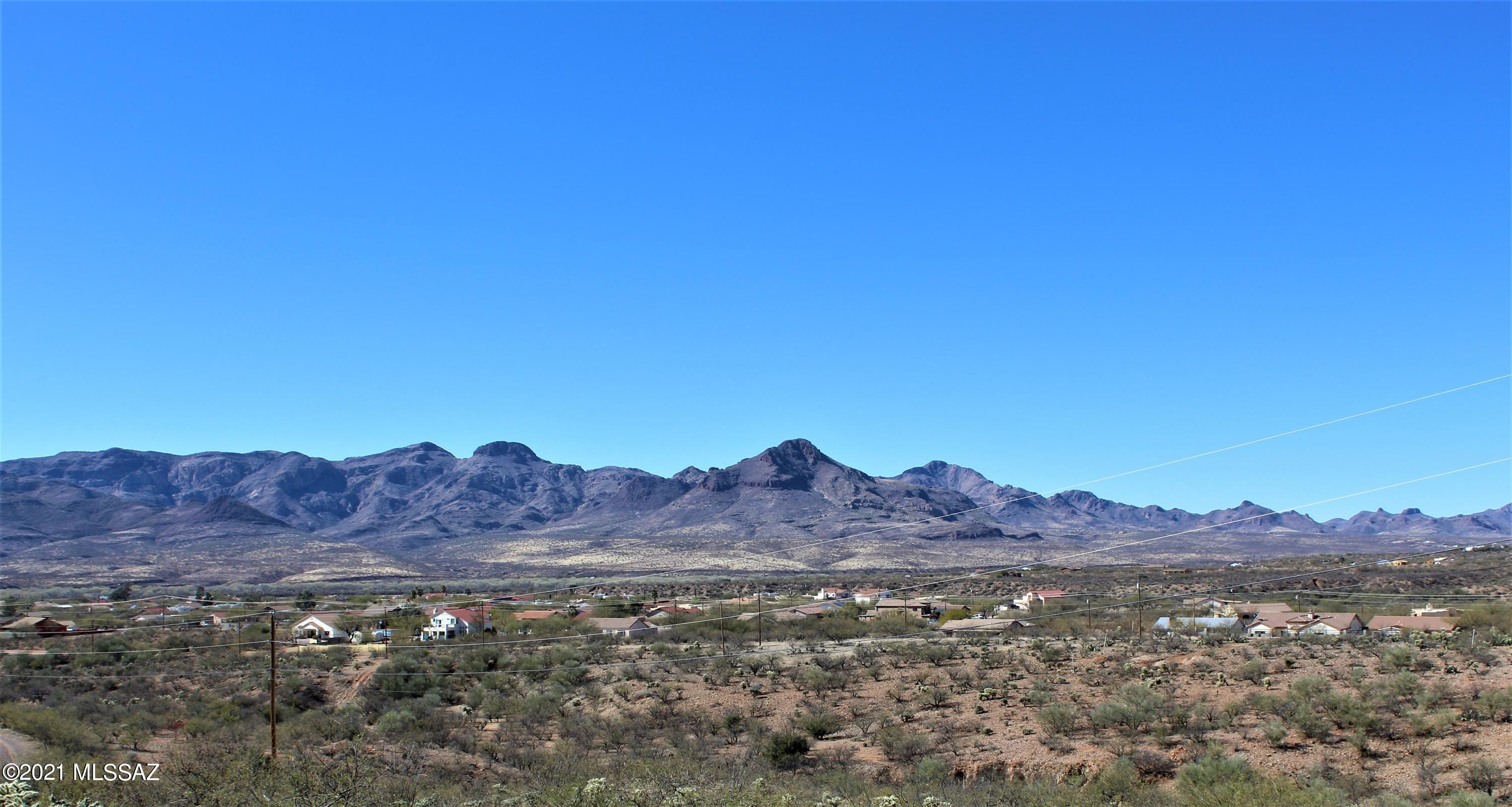 1202 Circulo Golfo, Unit 9 Rio Rico, AZ 85648 - Photo 2 of 9