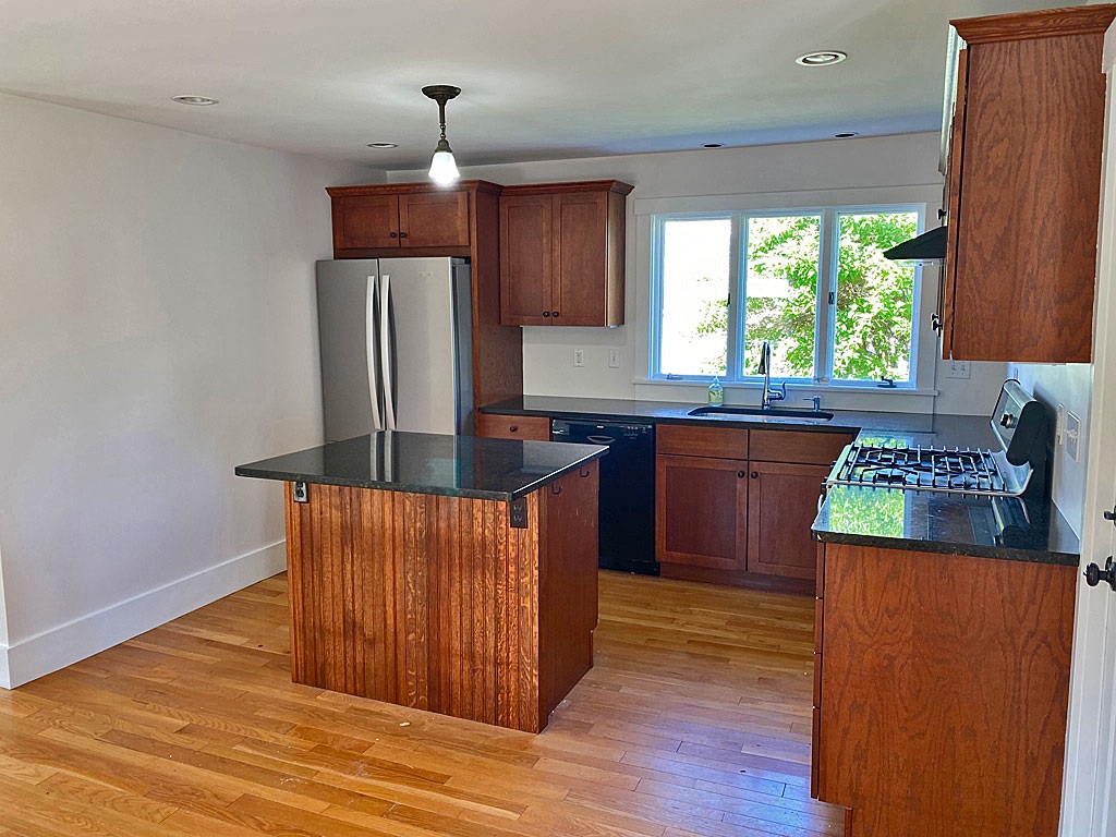 259 Crescent Street West Rutland, VT 05777 - Photo 8 of 28 Gallery Image 8