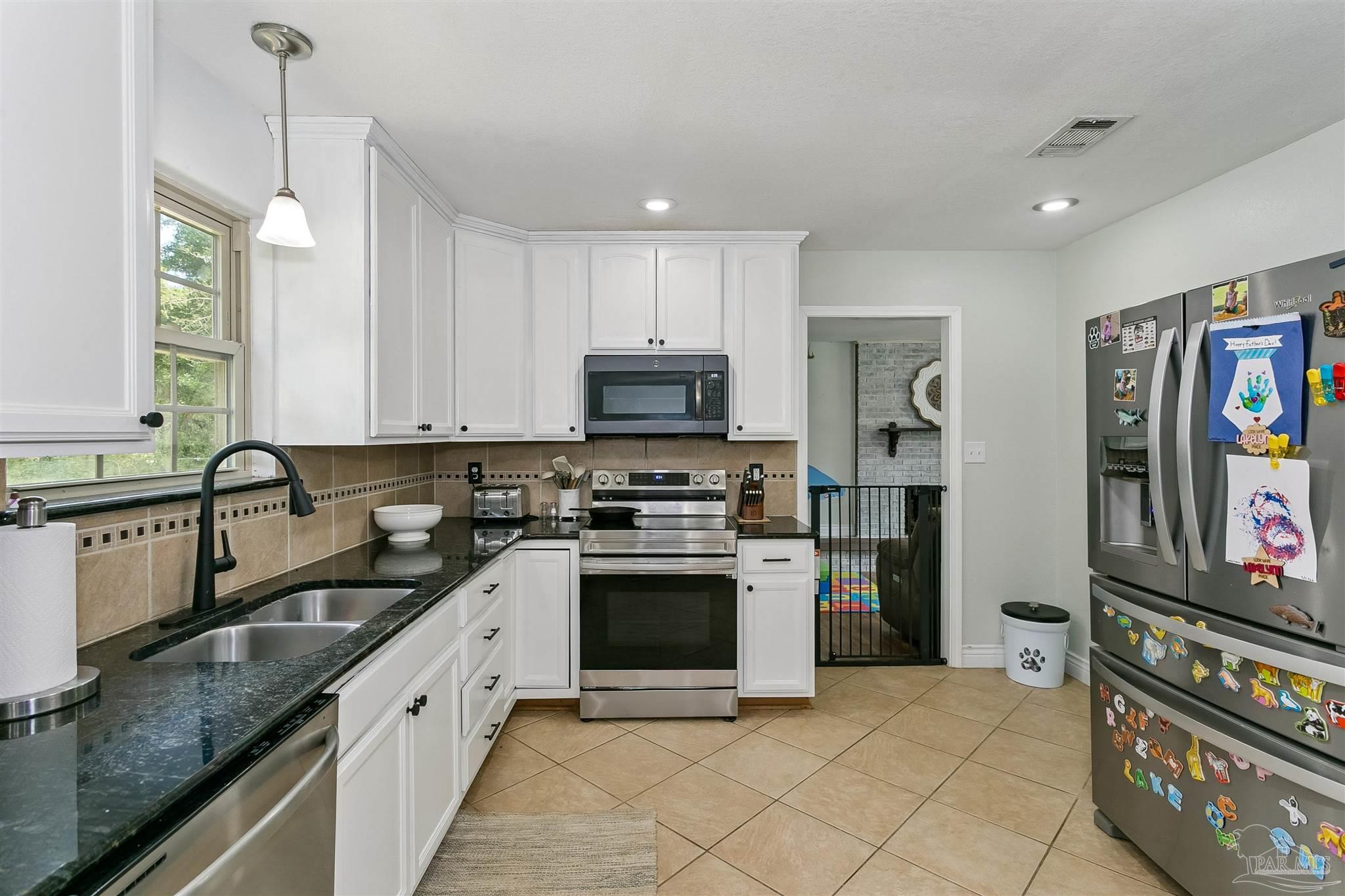 5638 Windham Road Milton, FL 32570 - Photo 14 of 38 Gallery Image 14