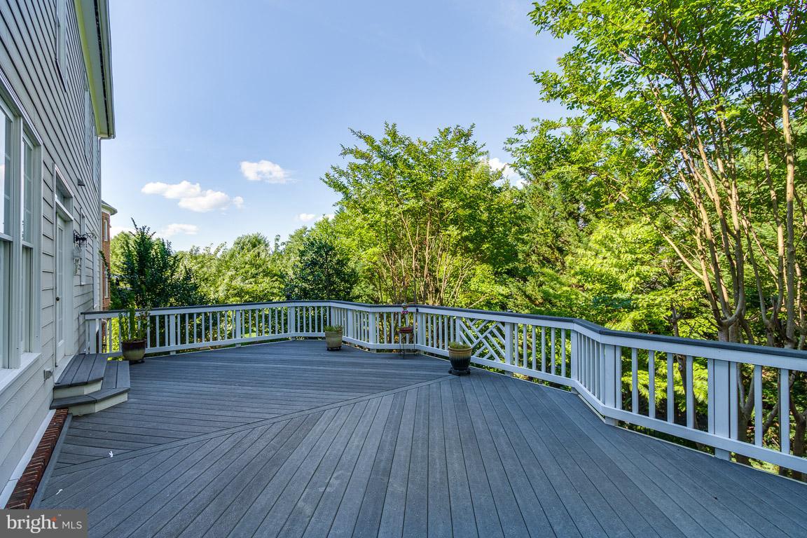 8217 Roxborough Loop Gainesville, VA 20155 - Photo 29 of 30 Trex Deck