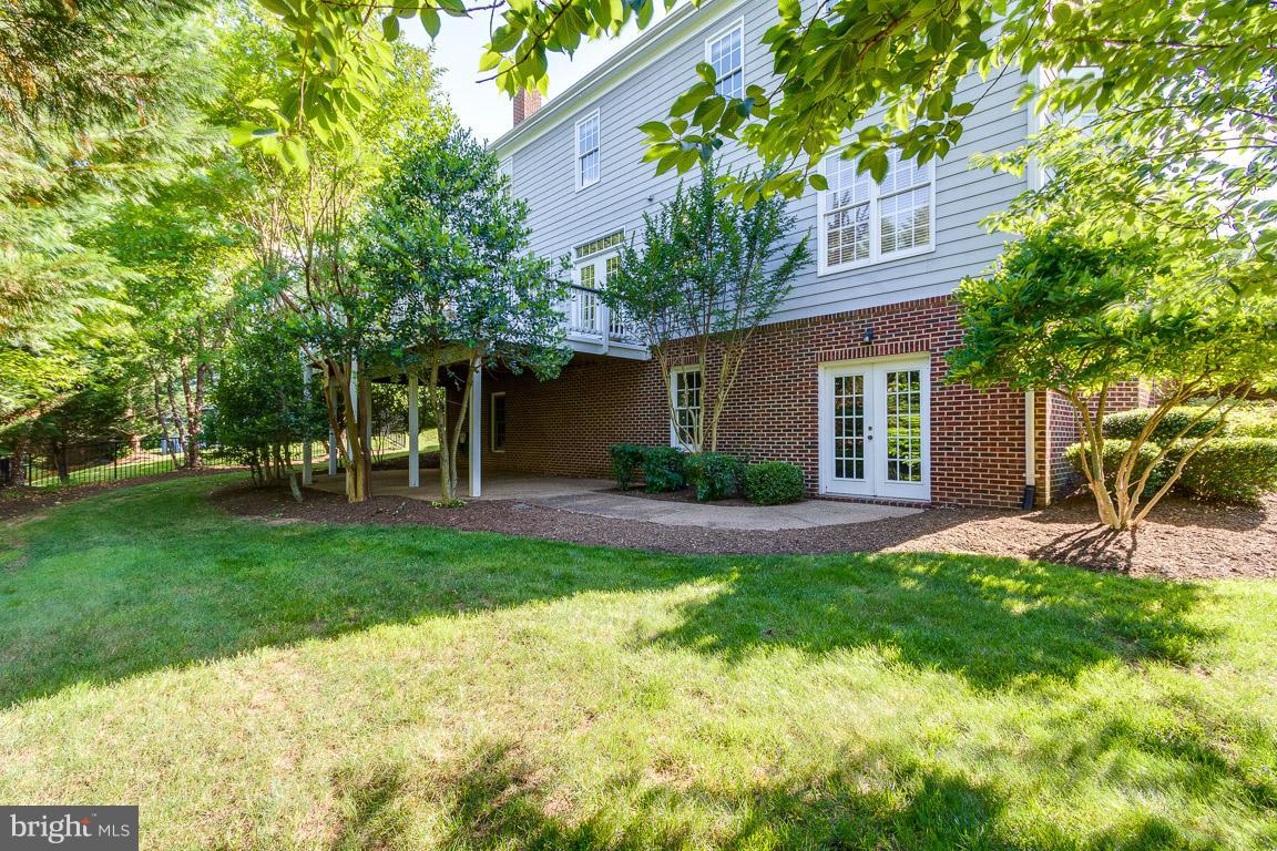 8217 Roxborough Loop Gainesville, VA 20155 - Photo 30 of 30 Exterior (Rear)