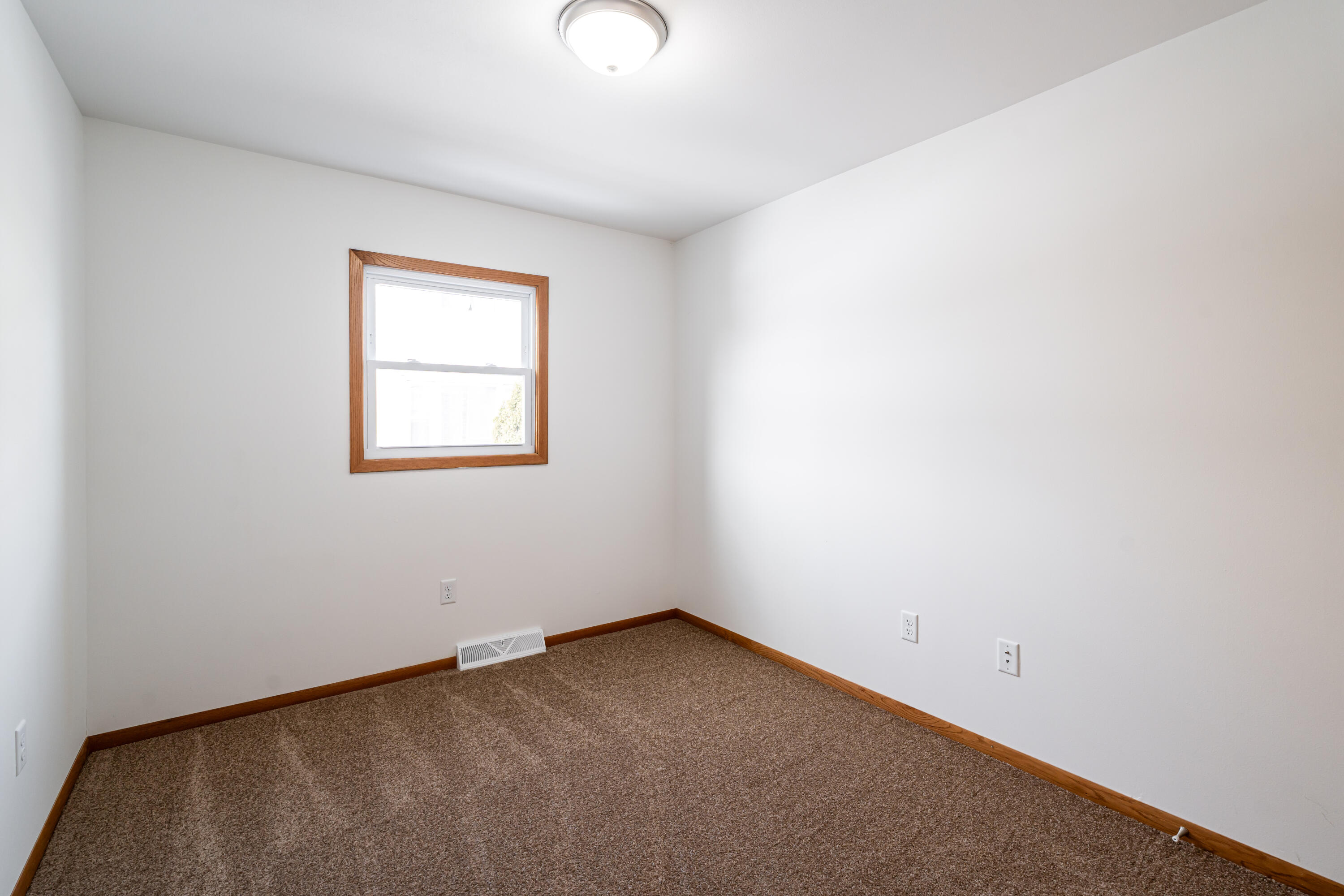 4125 West Morgan Avenue Milwaukee, WI 53221 - Photo 12 of 69 Unit 2