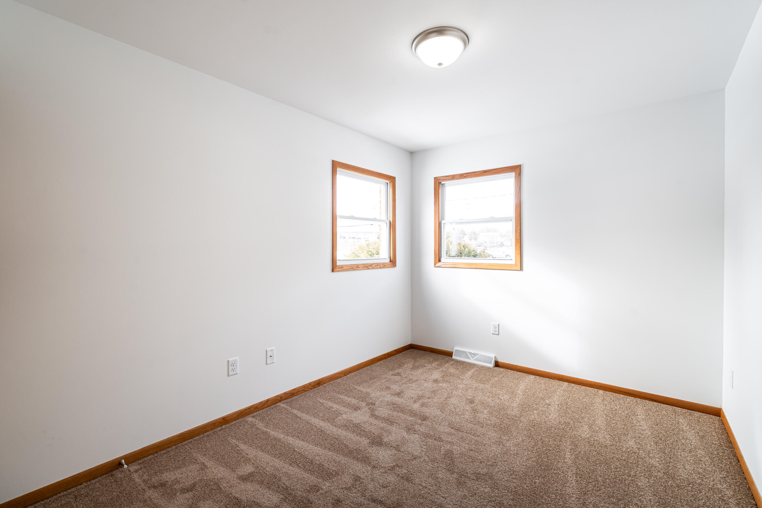 4125 West Morgan Avenue Milwaukee, WI 53221 - Photo 14 of 69 Unit 2