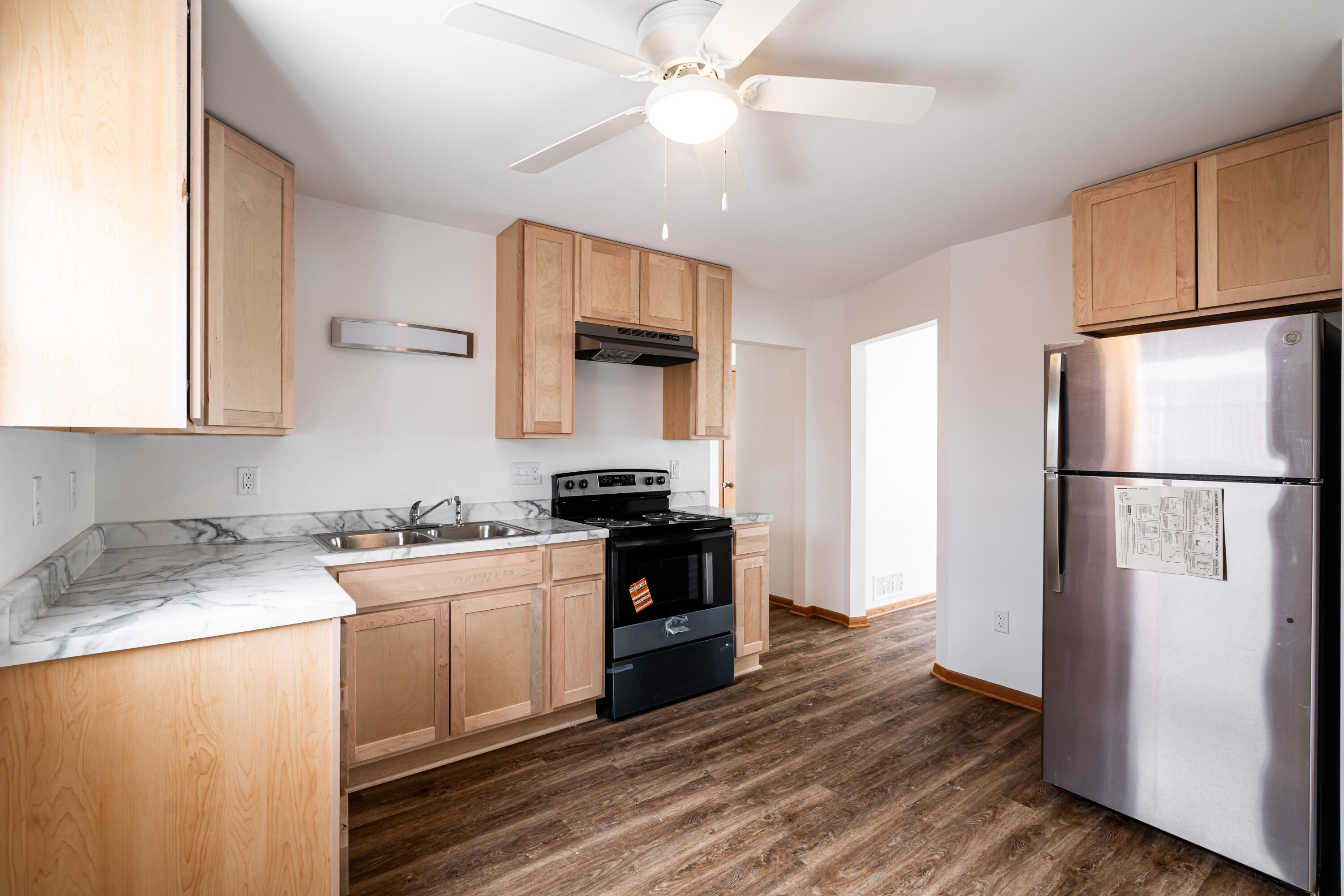 4125 West Morgan Avenue Milwaukee, WI 53221 - Photo 4 of 69 Unit 2