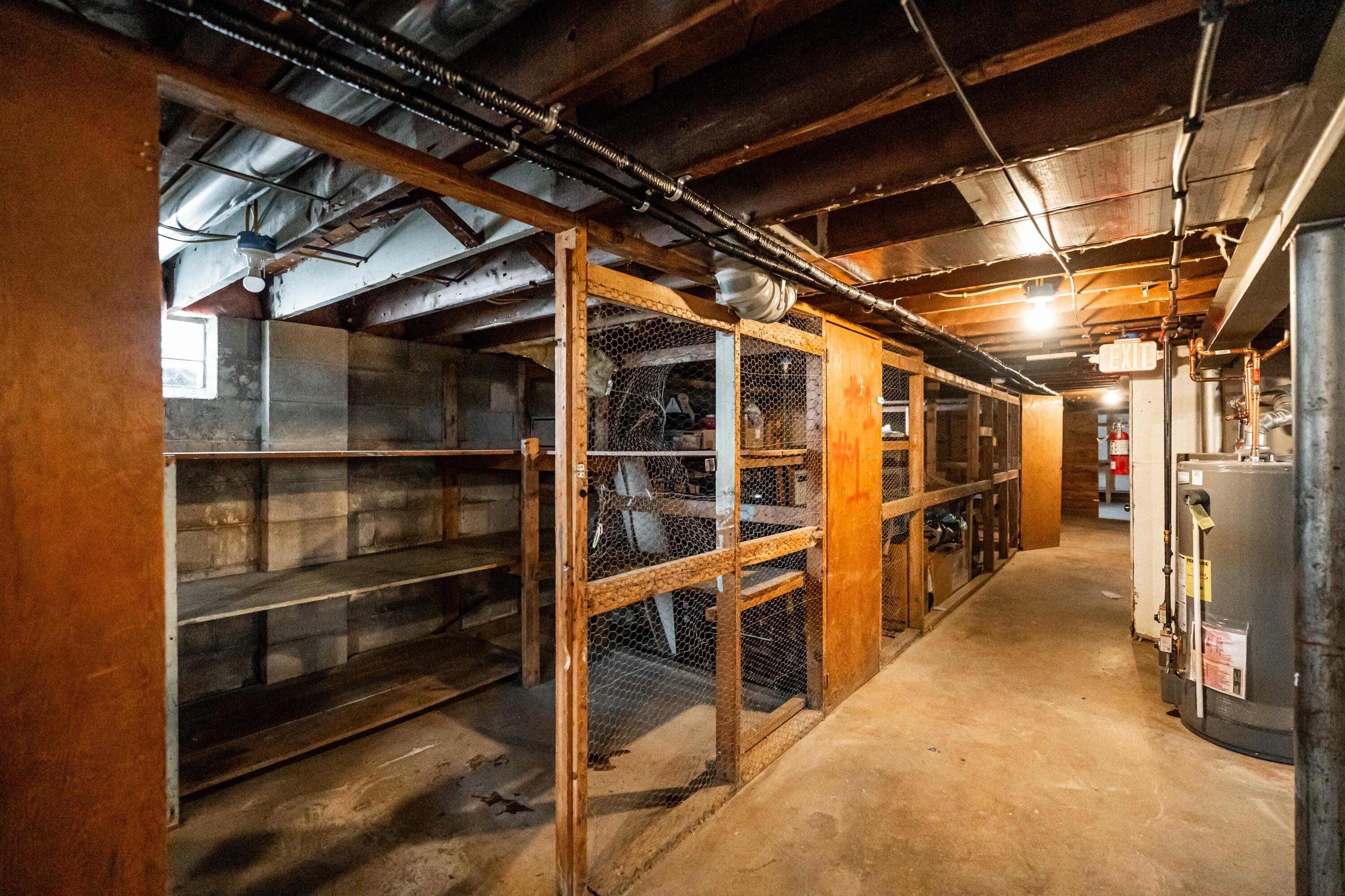 4125 West Morgan Avenue Milwaukee, WI 53221 - Photo 53 of 69 Storage