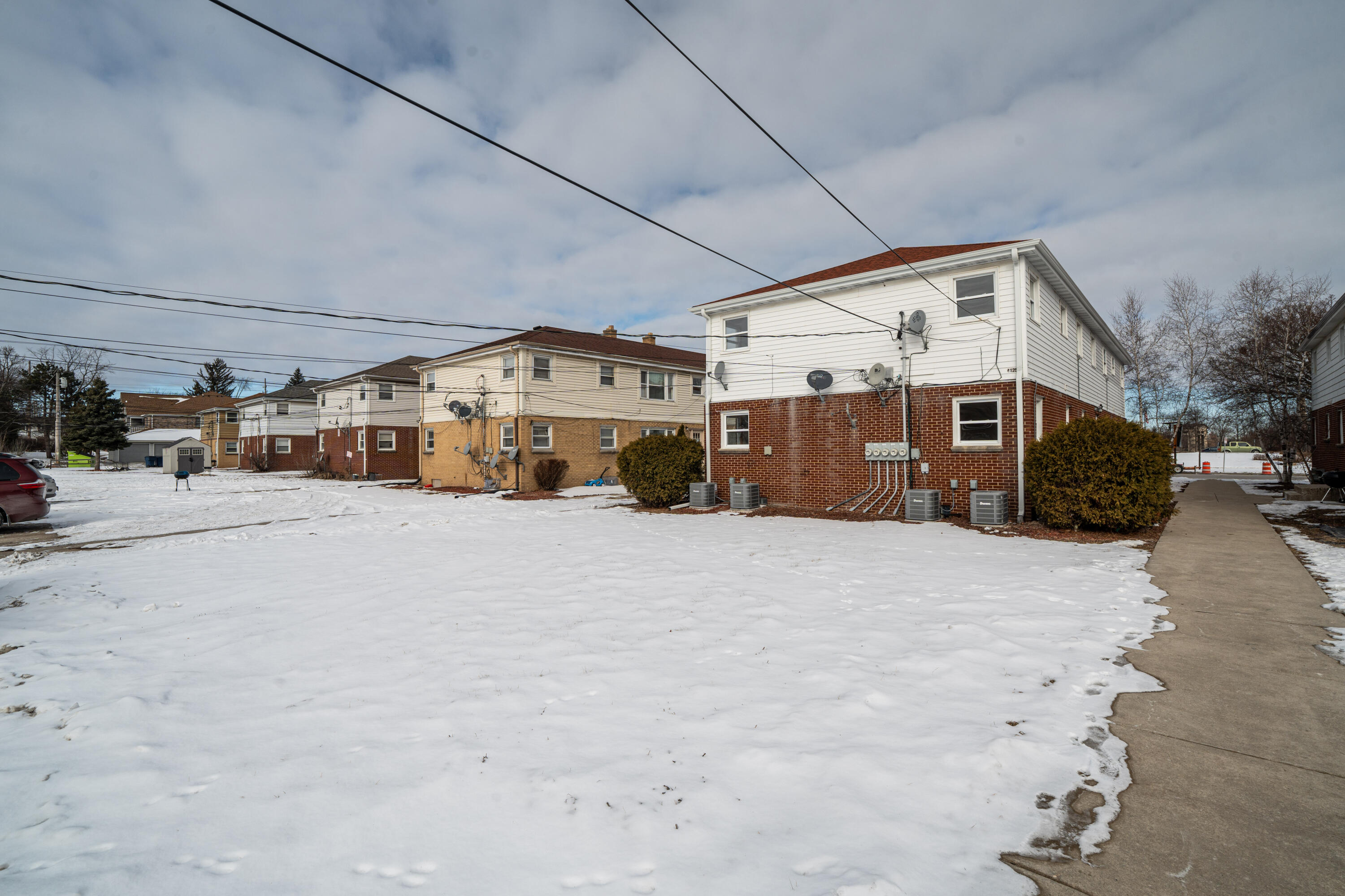 4125 West Morgan Avenue Milwaukee, WI 53221 - Photo 61 of 69 2 entrances