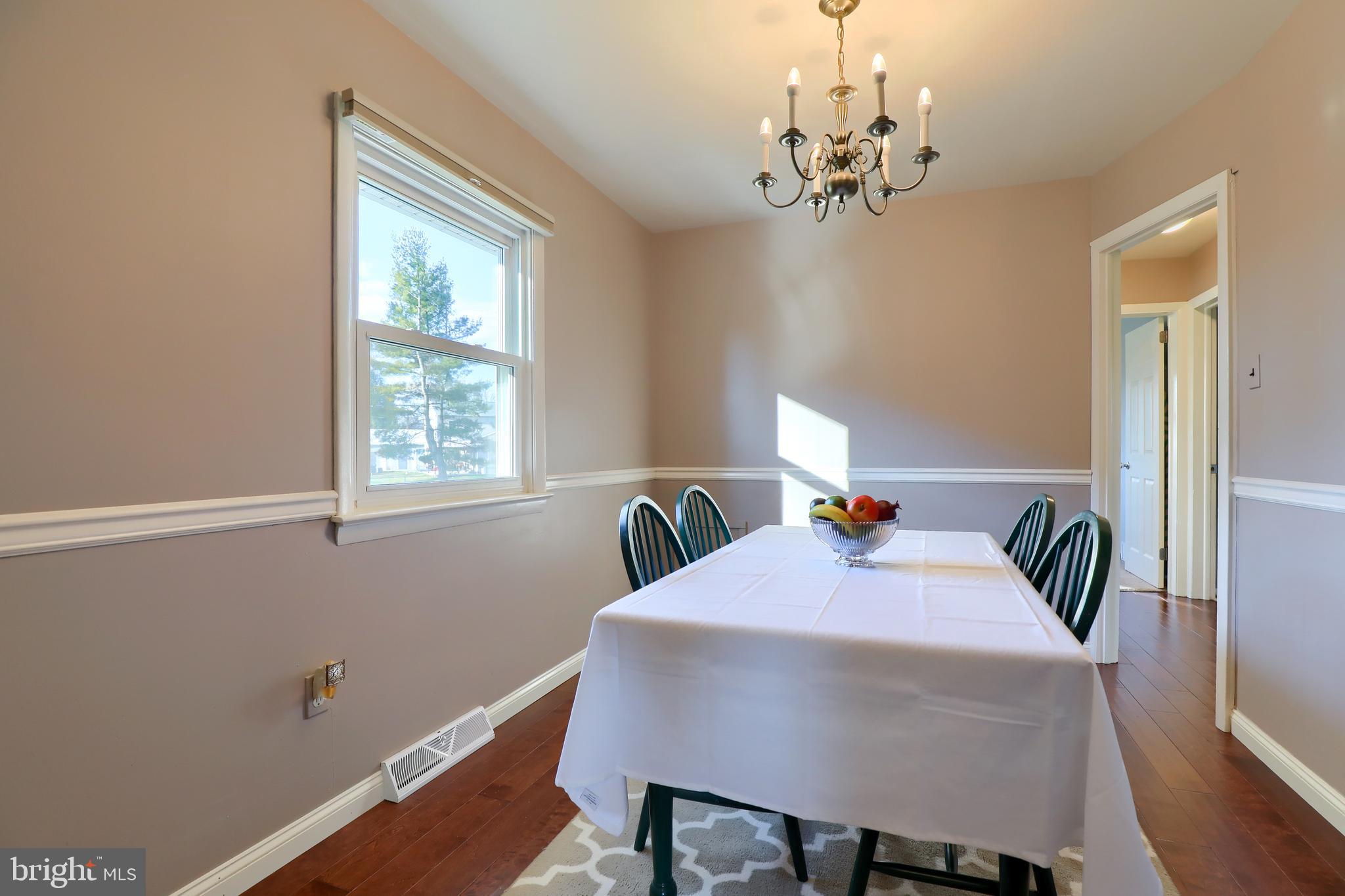 2028 Oreville Road Lancaster, PA 17601 - Photo 17 of 33 Bedroom 3 / Dining Room / Office