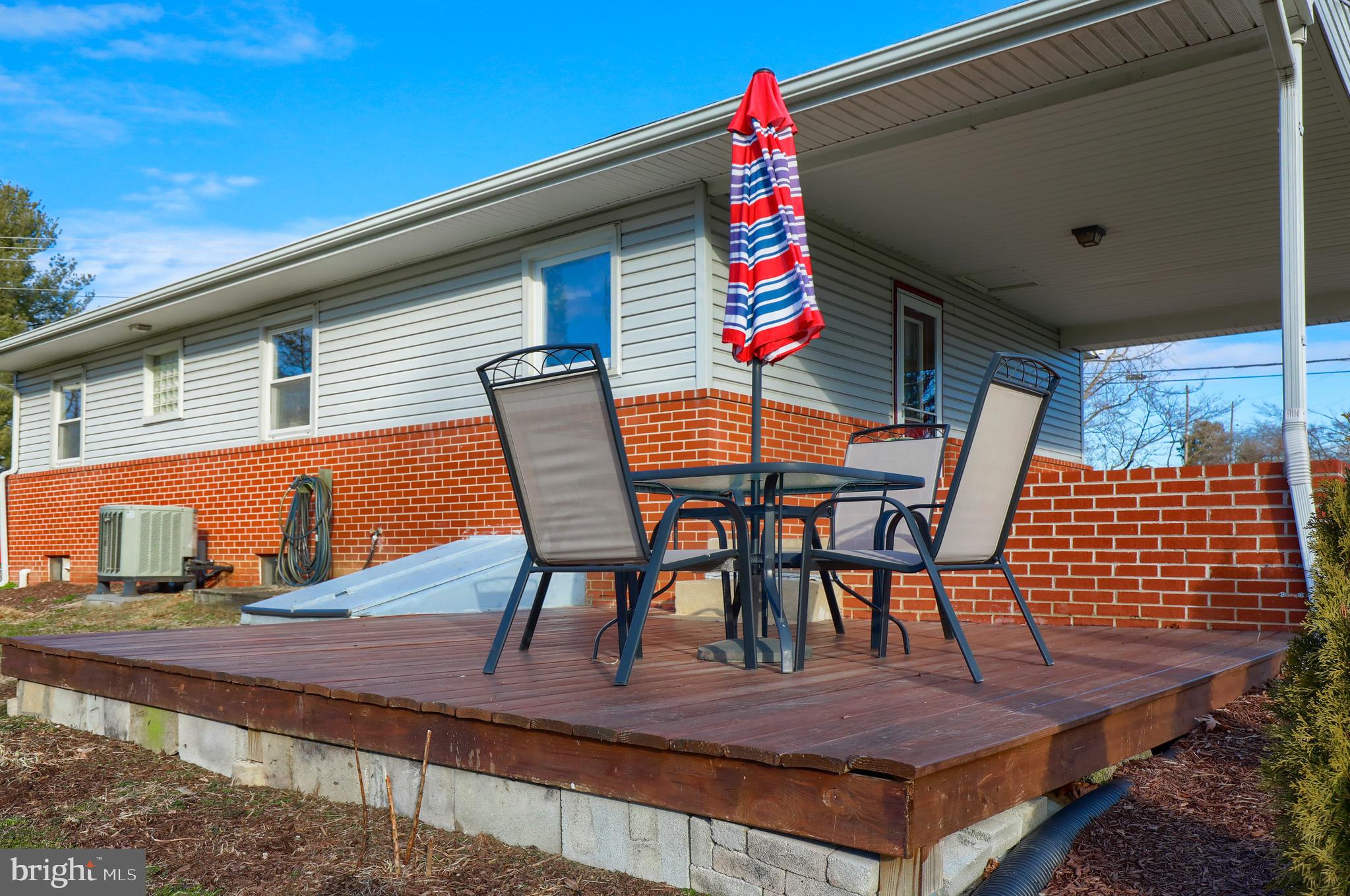 2028 Oreville Road Lancaster, PA 17601 - Photo 32 of 33 Deck