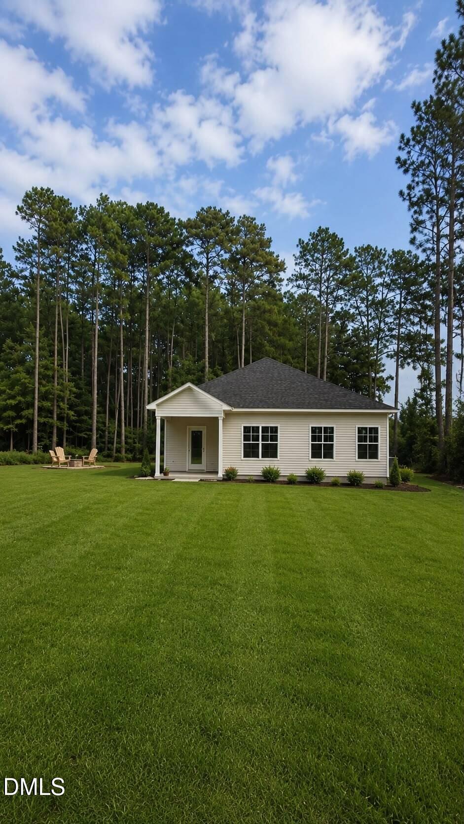 386 Contractor Court Raeford, NC 28376 - Photo 4 of 22 2