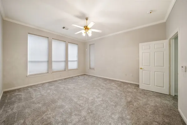 $425,000 | 27 East Bellmead Place, The Woodlands, TX 77382