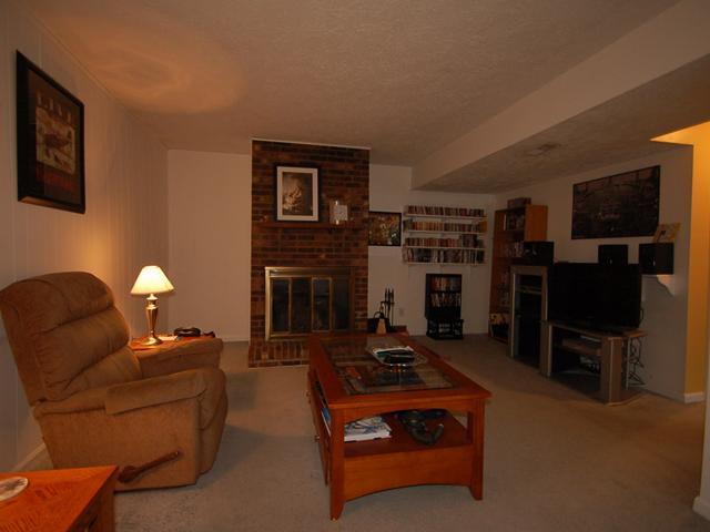6018 Milhouse Road Indianapolis, IN 46221 - Photo 6 of 24 Gallery Image 6