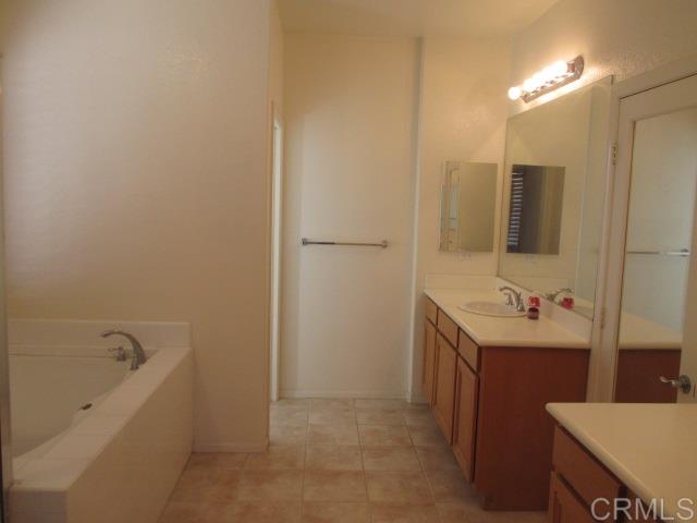 2921 Rancho Rio Chico Carlsbad, CA 92009 - Photo 10 of 25